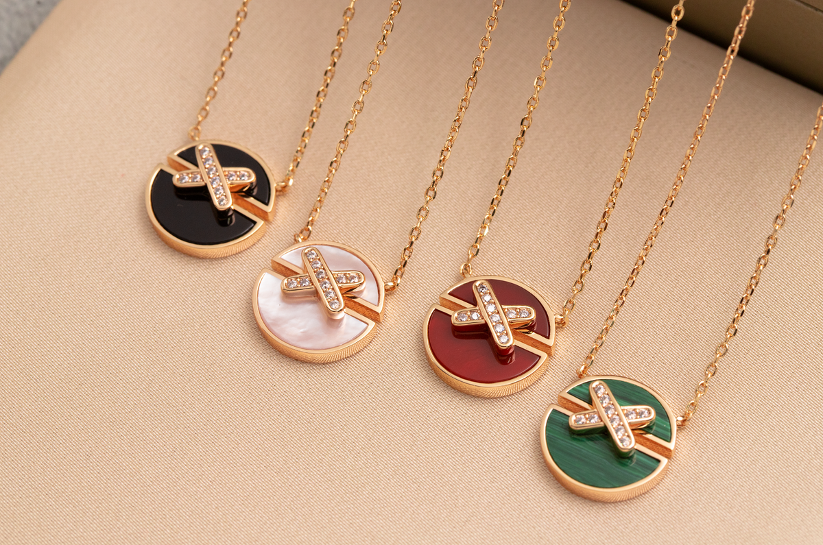 ¡®lume Jewelry¡¯JEUX DE PINK GOLD DIAMOND NECKLACE