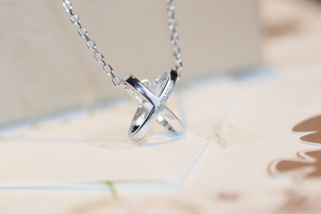 ¡®lume Jewelry¡¯JEUX DE DIAMOND NECKLACE