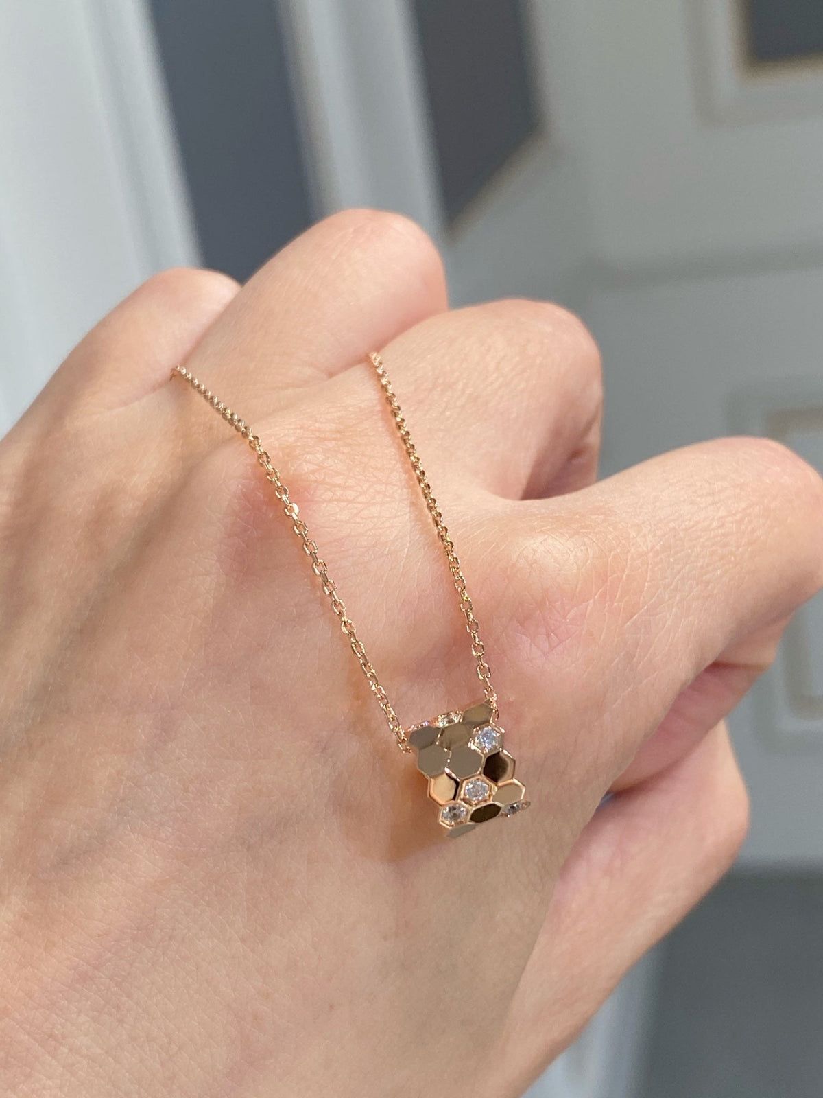 ¡®lume Jewelry¡¯BEE LOVE DIAMOND NECKLACE