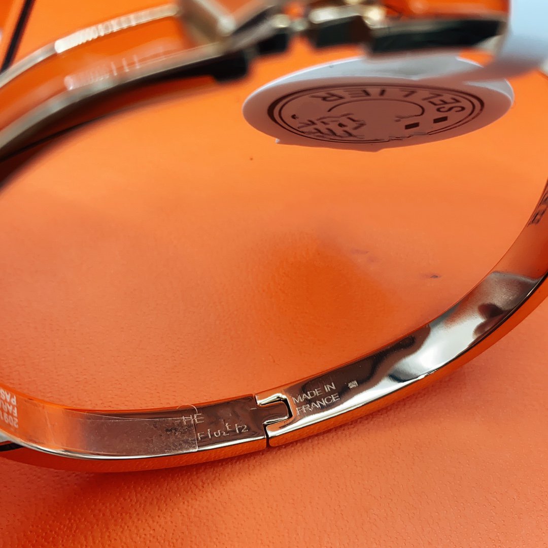 ¡®lume Jewelry¡¯CLASSIC HM CLIC RED 8MM ENAMEL BRACELET