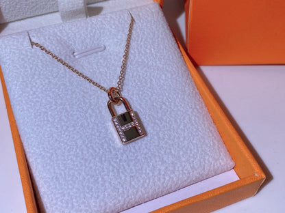 ¡®lume Jewelry¡¯HM ADVANCED NICHE LOCK HEAD NECKLACE DIAMONDS