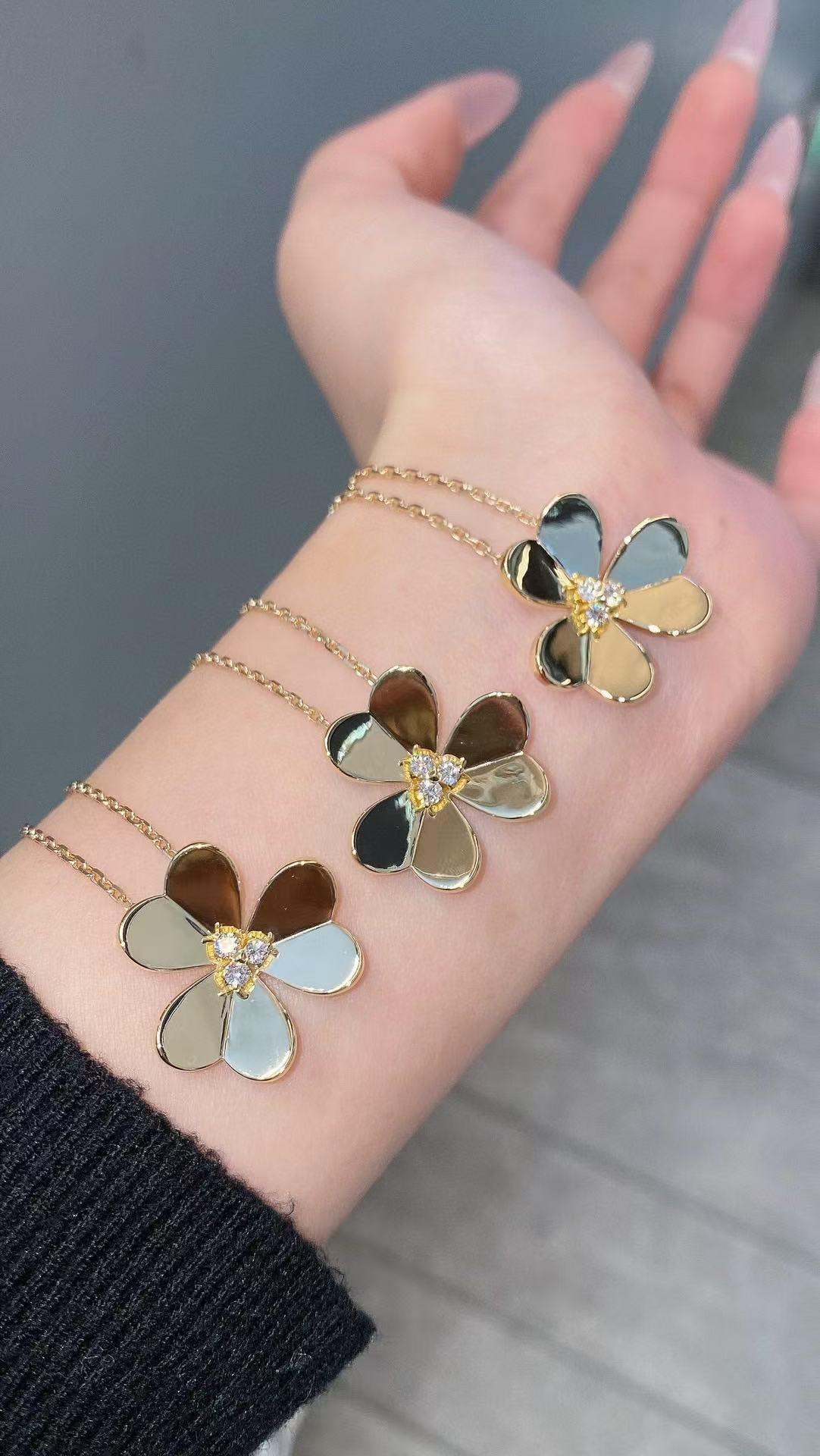 [lume Jewelry]FRIVOLE GOLD FLOWER NECKLACE2
