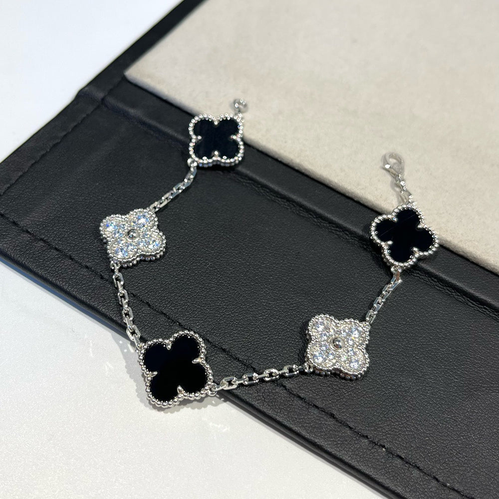 [lume Jewelry]New CLOVER 5 MOTIF ONYXS BRACELET COLLECTION