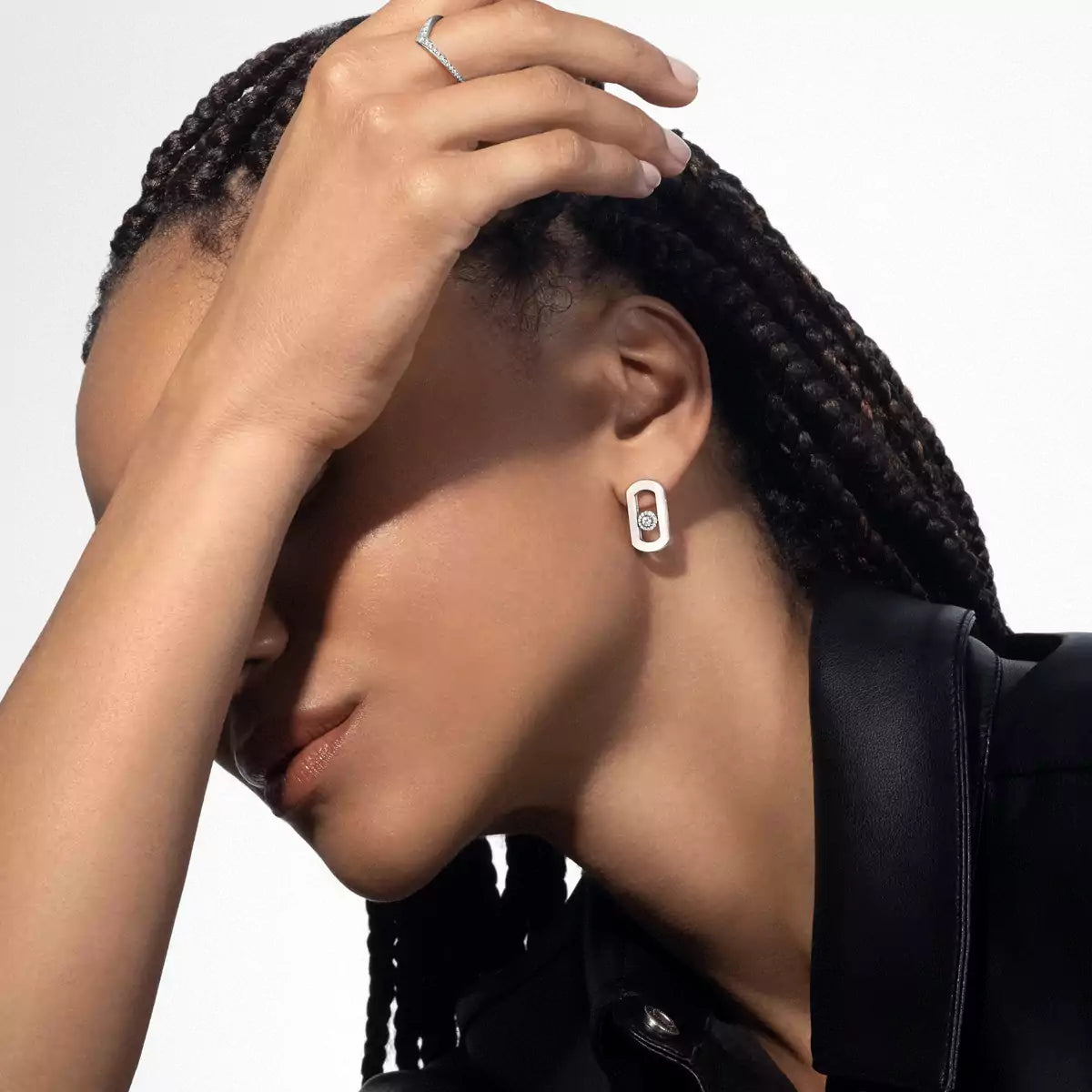 [lume Jewelry]So Move Diamond Earrings in Yellow Gold