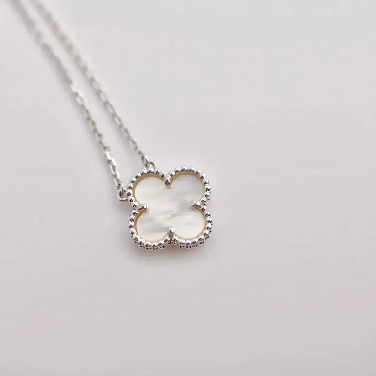 ¡®lume Jewelry¡¯CLOVER  15MM WHITE MOTHER-OF-PEARL SILVER