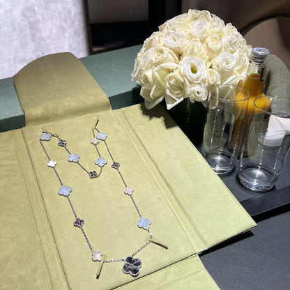 [lume Jewelry]DETACHABLE CLOVER 15(11+4) FLOWER SILVER NECKLACE SET
