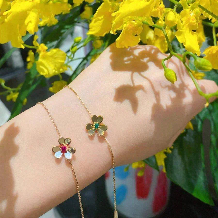 ¡®lume Jewelry¡¯FRIVOLE GOLD FLOWER PINK MALACHITE BRACELET