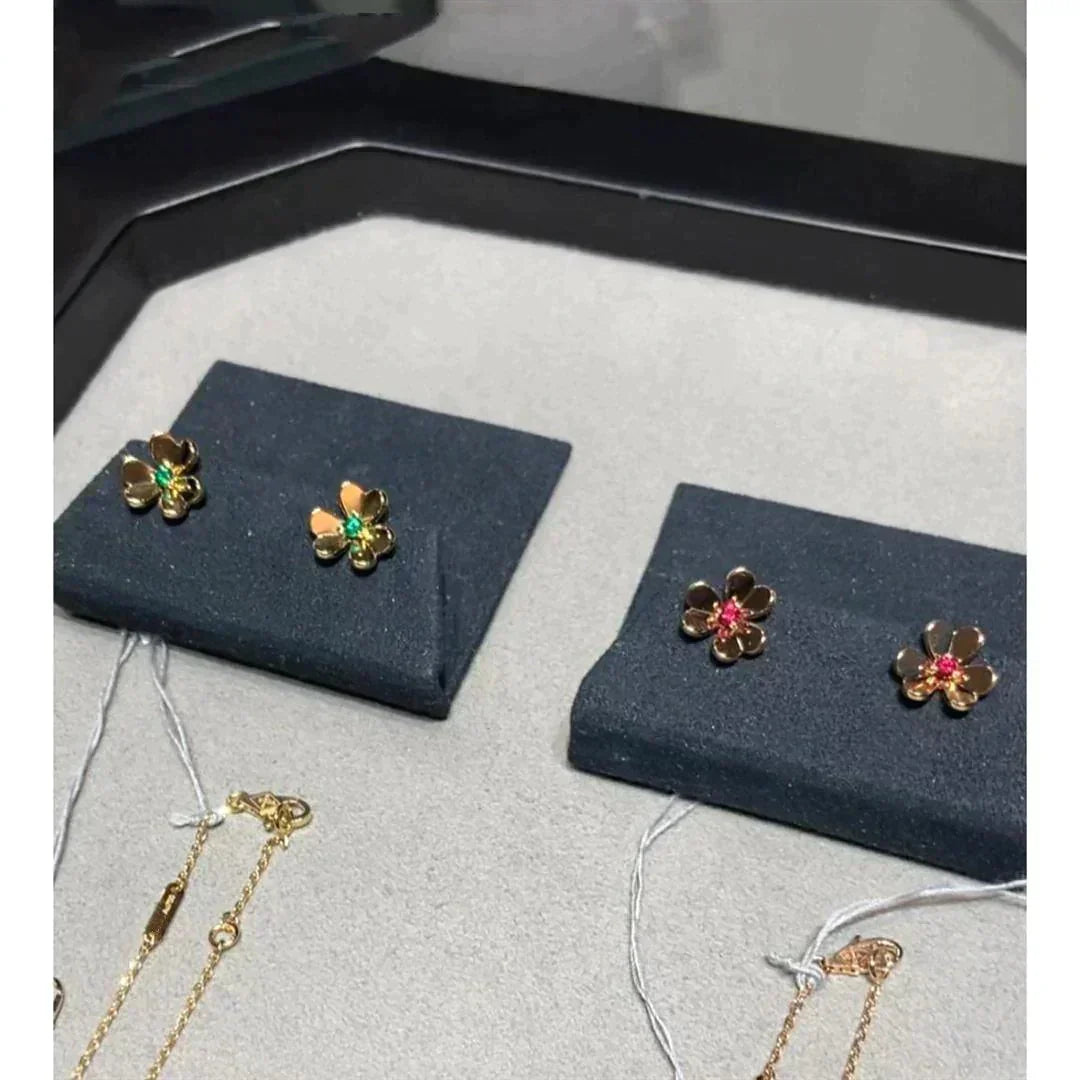 ¡®lume Jewelry¡¯FRIVOLE  FLOWER PINK EARRINGS