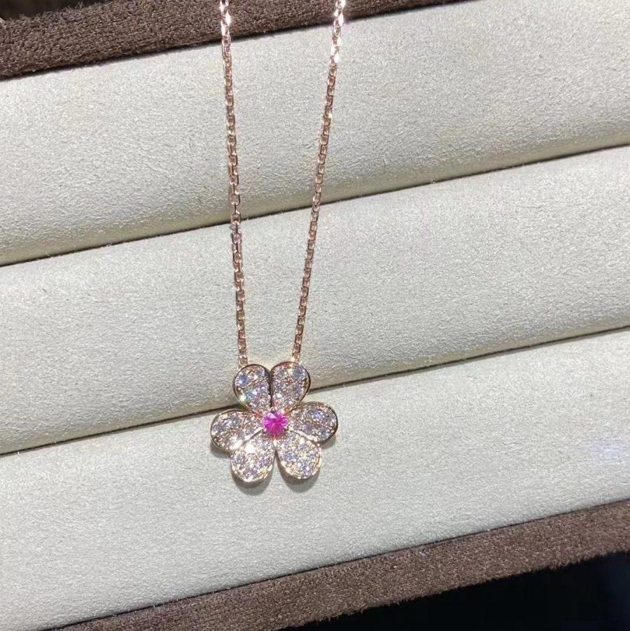 ¡®lume Jewelry¡¯FRIVOLE ROSE GOLD FLOWER DIAMOND NECKLACE