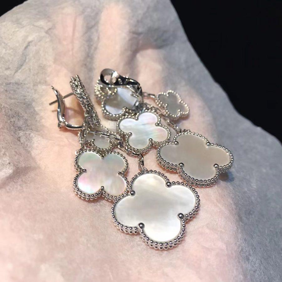 ¡®lume Jewelry¡¯CLOVER EARRINGS WHITE MOP 4 MOTIFS SILVER