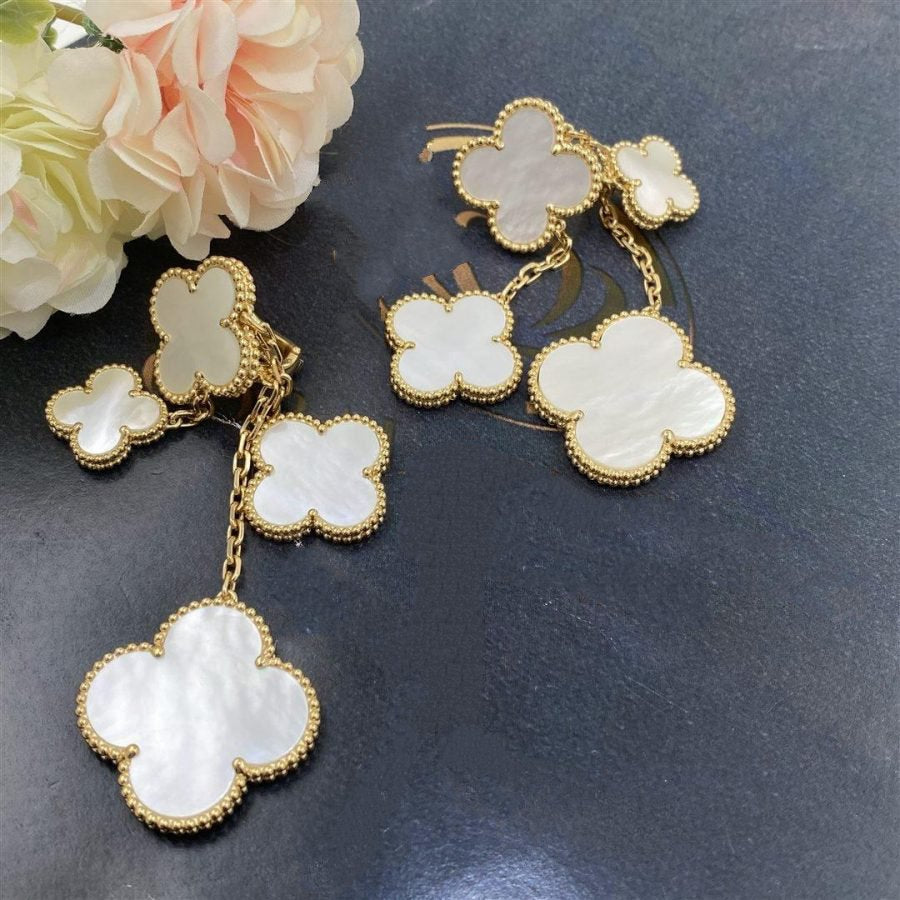 ¡®lume Jewelry¡¯CLOVER EARRINGS WHITE MOP 4 MOTIFS GOLD
