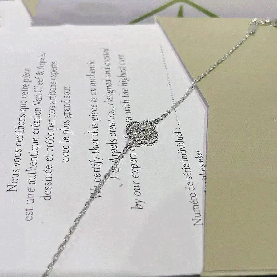 ¡®lume Jewelry¡¯CLOVER  SINGLE FLOWER BRACELET SILVER