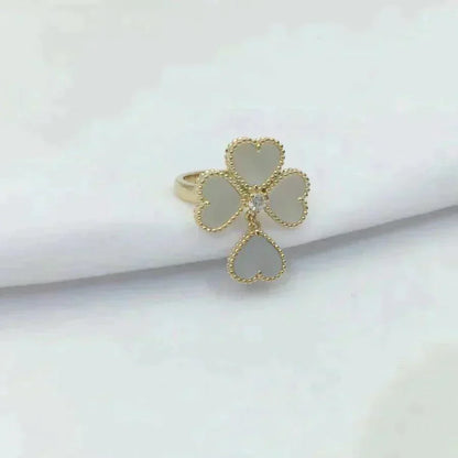 ¡®lume Jewelry¡¯SWEET CLOVER WHITE MOP RING