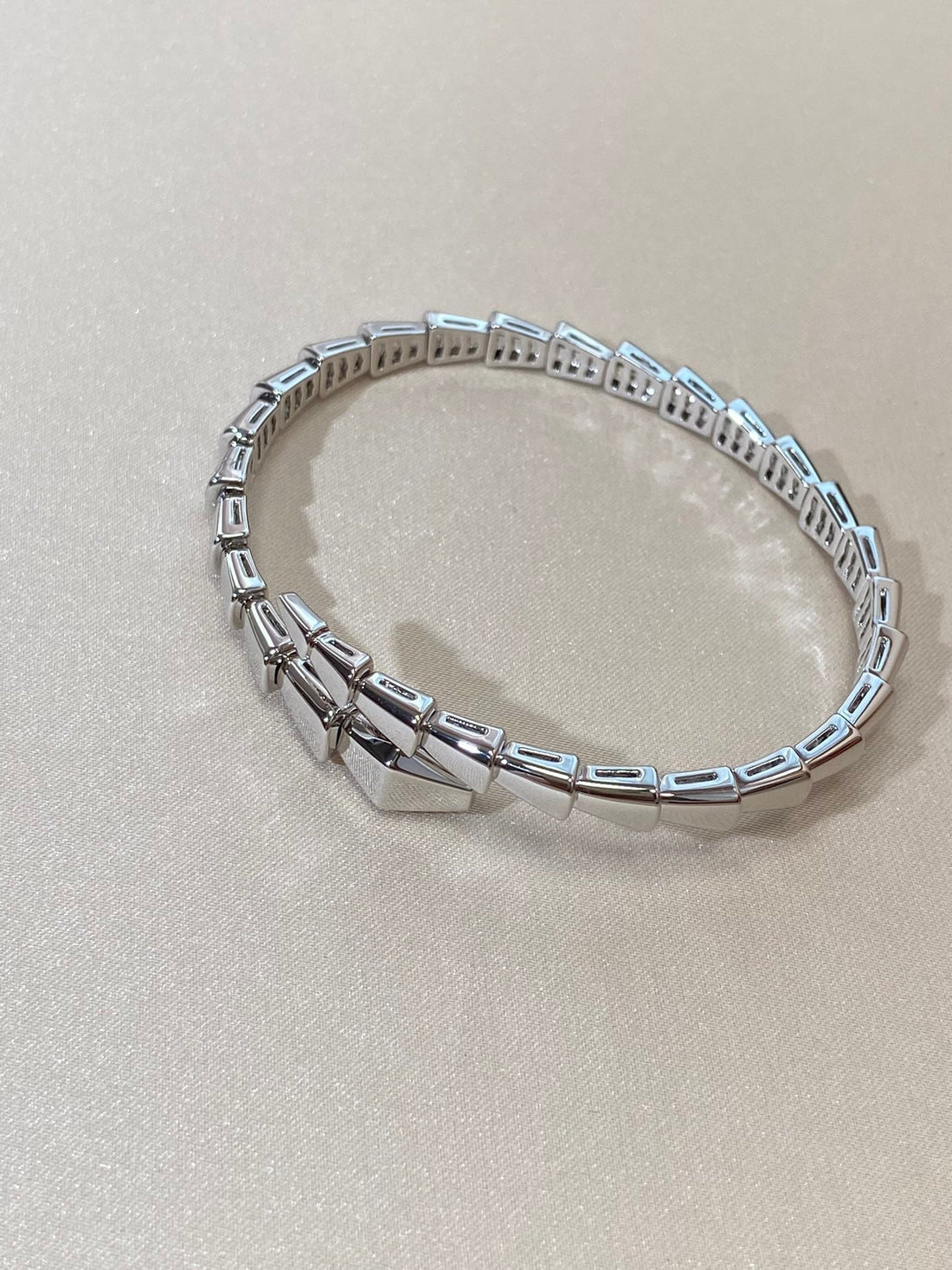 [lume Jewelry]Viper Silver No‑Diamond Snake Bracelet